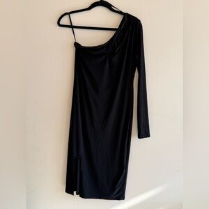 Chic One-Shoulder Black Dress